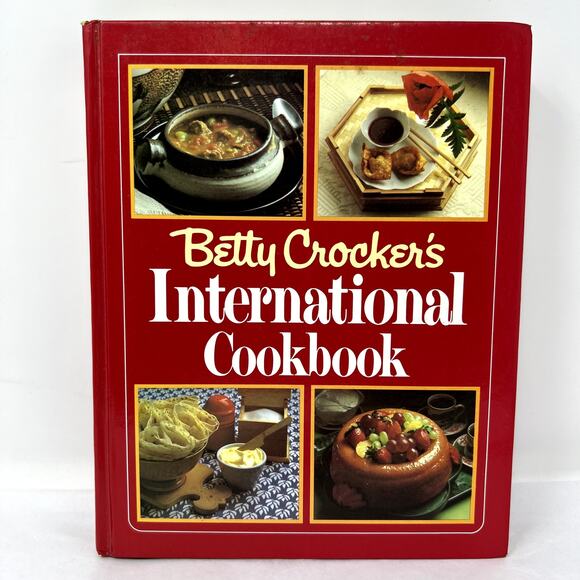 Betty Crockers International Cookbook First Edition General Mills 1980 Hardcover - Picture 1 of 8